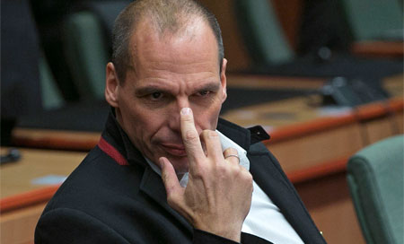 Fiscal griega abre dos casos criminales contra Varufakis